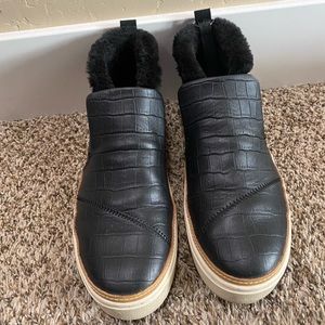 TOMS Hightop sneakers
